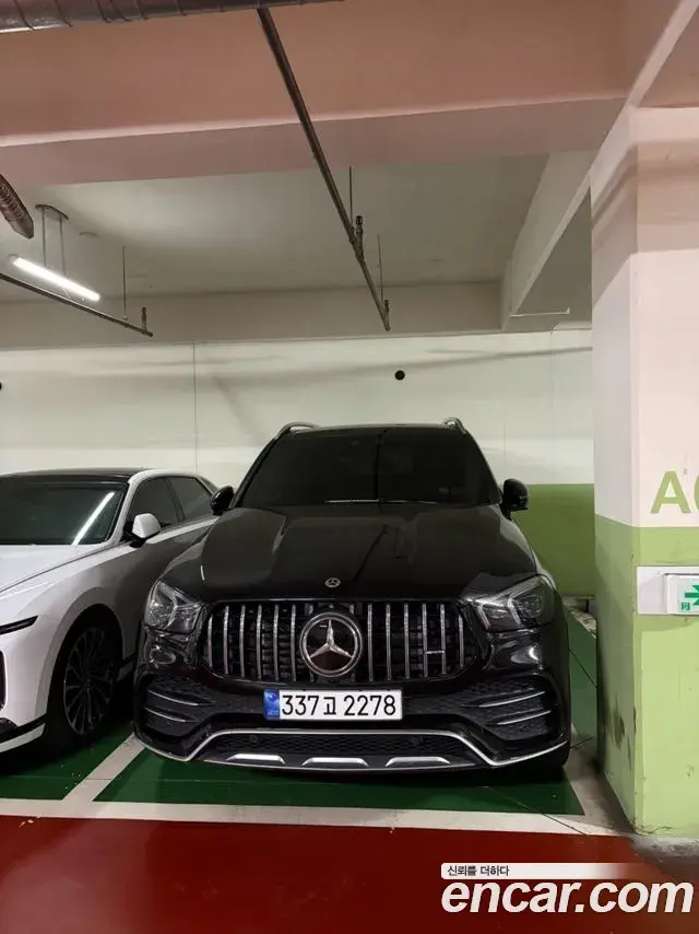 Mercedes-Benz GLE-Class AMG GLE53 4MATIC+ 2023
