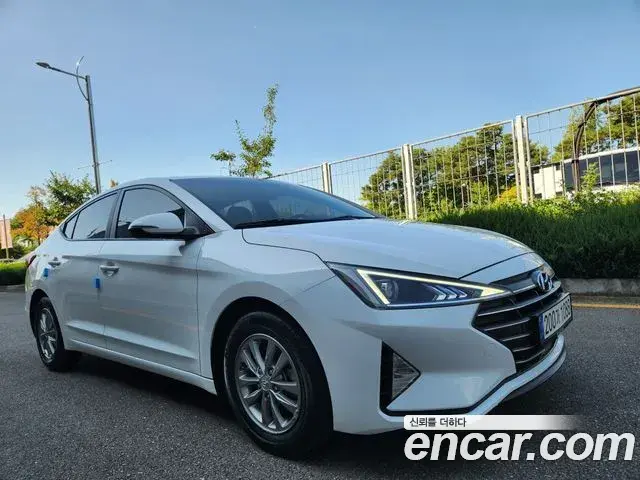 Hyundai AVANTE 1.6 Smart 2020