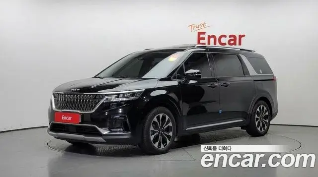 Kia Carnival Gasoline 9-Seater Signature 2022