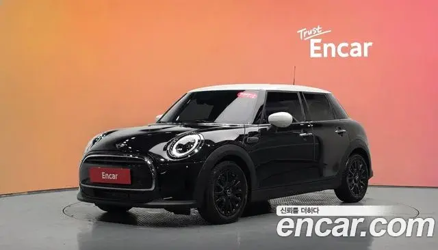 Mini Cooper 5Door Classic Third Generation 2024