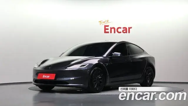 Tesla Model 3 스탠다드 RWD 2026