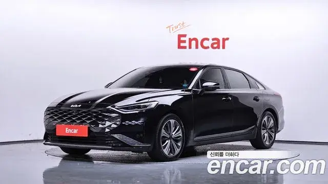 Kia K8 Noblesse 2022