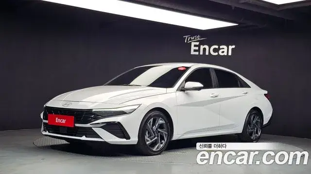 Hyundai AVANTE Inspiration 2025