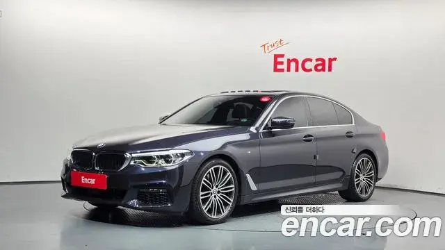 BMW 5-Series 530i M Sport Package Plus 2020