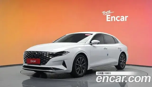 Hyundai Grandeur 2.5 Le Blanc 2022