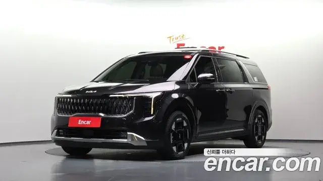 Kia Carnival HEV 7seater Signature 2024