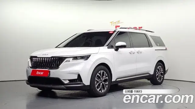 Kia Carnival Diesel 9-Seater Noblesse 2023