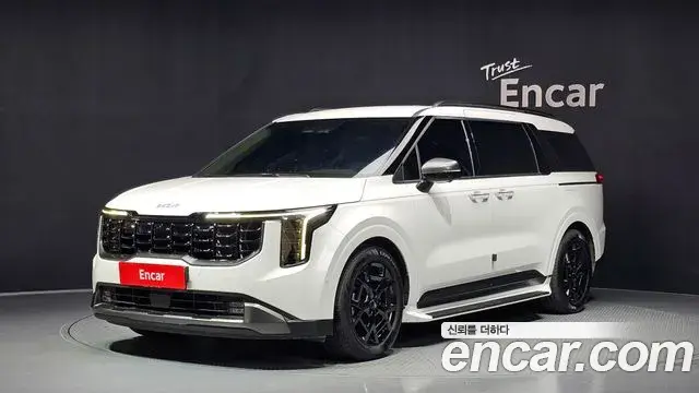 Kia Carnival Gasoline 7-Seater Gravity 2025