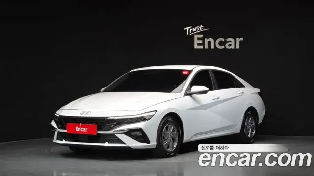 Hyundai AVANTE 1.6 Smart 2024