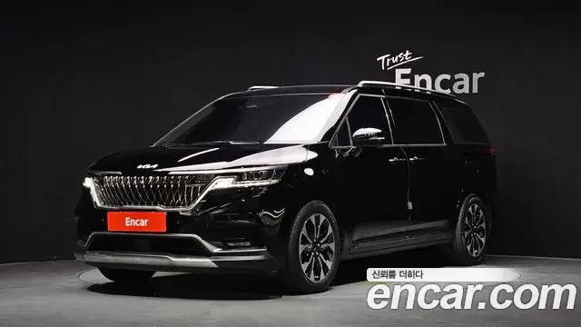 Kia Carnival Diesel 9-Seater Noblesse 2022