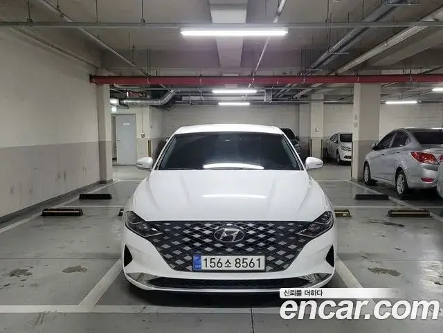 Hyundai Grandeur 2.5 Le Blanc 2022