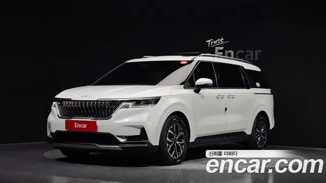 Kia Carnival Diesel 9-Seater Noblesse 2023