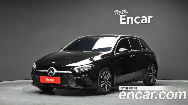 Mercedes-Benz A-Class A220 Hatchback 2021