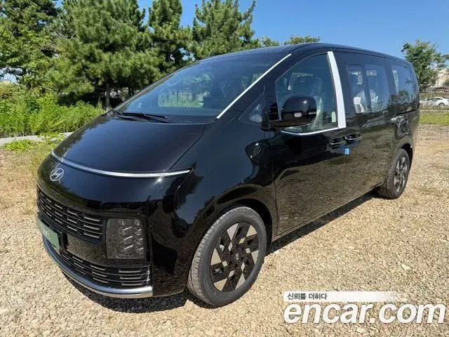Hyundai Staria HEV 1.6T Lounge 9-Seater Inspiration 2026