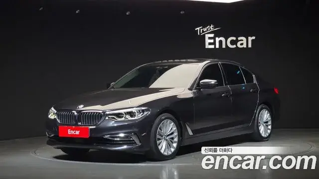 BMW 5-Series 530i xDrive Luxury Plus 2019
