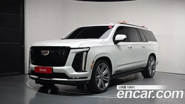 Cadillac Escalade 6.2 ESV ESV Sports Platinum 2025