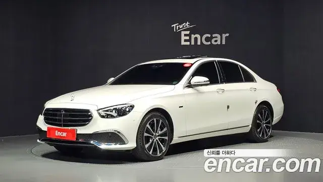 Mercedes-Benz E-Class E300e 4MATIC Exclusive 2021