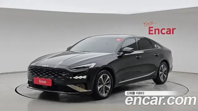Kia K8 Noblesse 2023