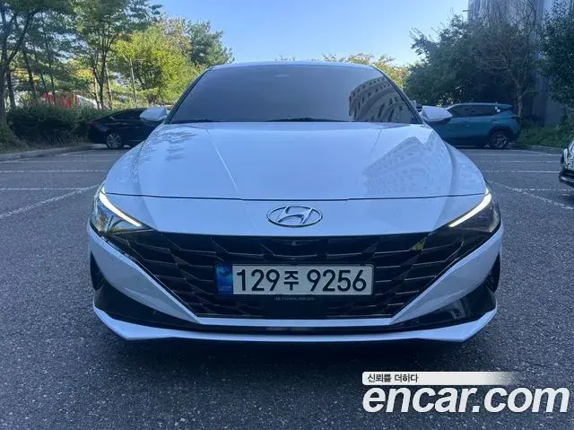 Hyundai AVANTE 1.6 Inspiration 2021