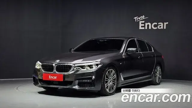 BMW 5-Series 530i M Sport Package Plus 2019