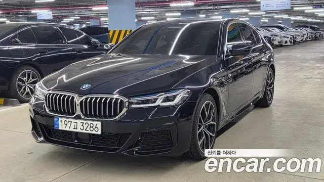 BMW 5-Series 530e M Sport 2022