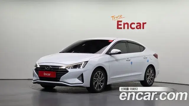 Hyundai AVANTE 1.6 Style 2019