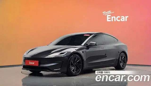 Tesla Model 3 Performance AWD 2024