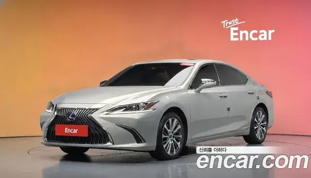 Lexus ES Luxury 2019
