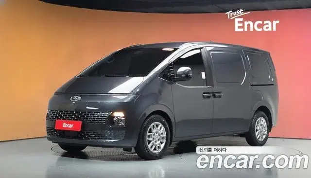 Hyundai Staria Cargo 3-Seater Modern 2023