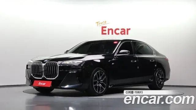 BMW 7-Series 740i sDrive M Sport 2023