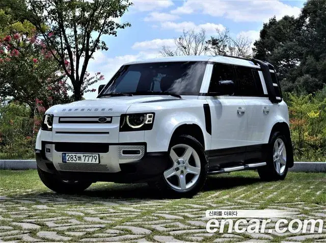 Land Rover Defender 110 D240 SE 2020