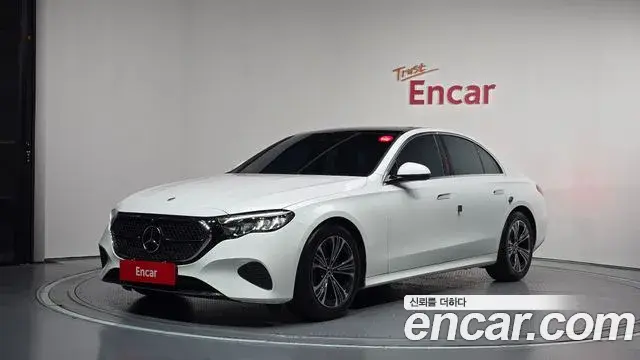 Mercedes-Benz E-Class E200 Avantgarde 2024