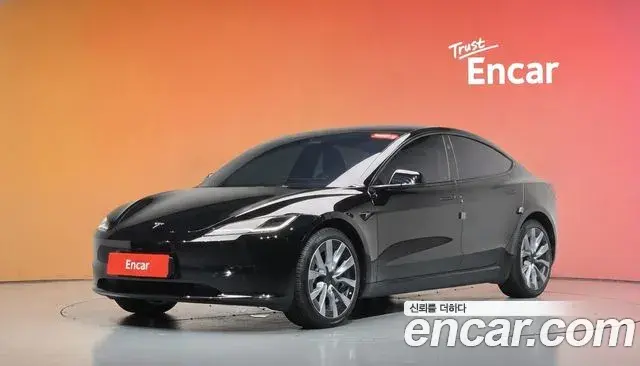 Tesla Model 3 RWD 2024