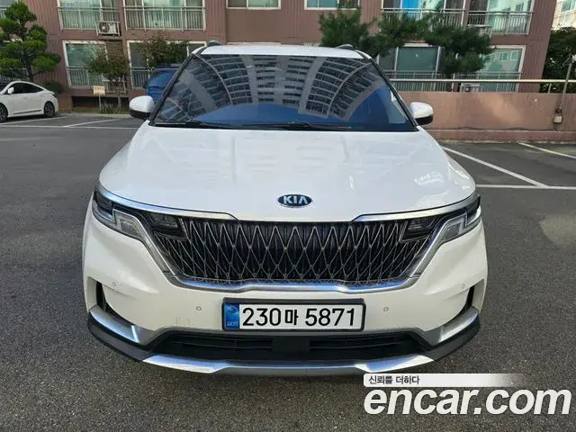 Kia Carnival Diesel 9-Seater Noblesse 2020