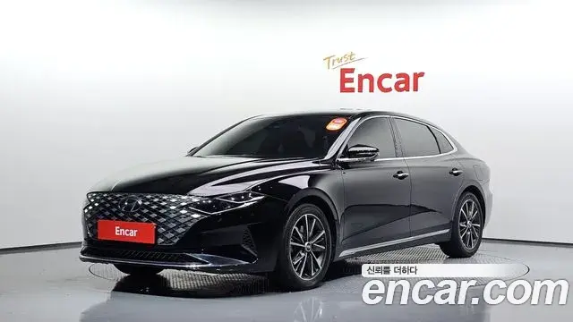 Hyundai Grandeur 2.5 Le Blanc 2022