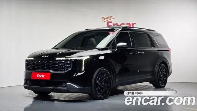Kia Carnival Gasoline 9-Seater Gravity 2024