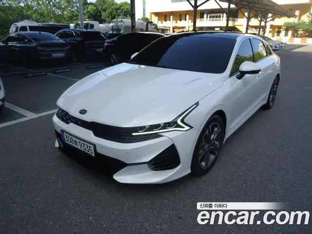 Kia K5 2.0 Signature 2021