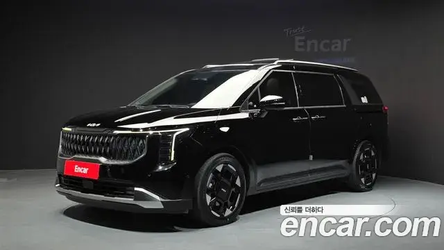 Kia Carnival HEV 7seater Signature 2024