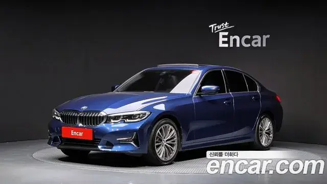BMW 3-Series 320i Luxury 2020