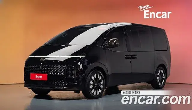 Hyundai Staria HEV 1.6 Lounge 7-Seater Inspiration 2024