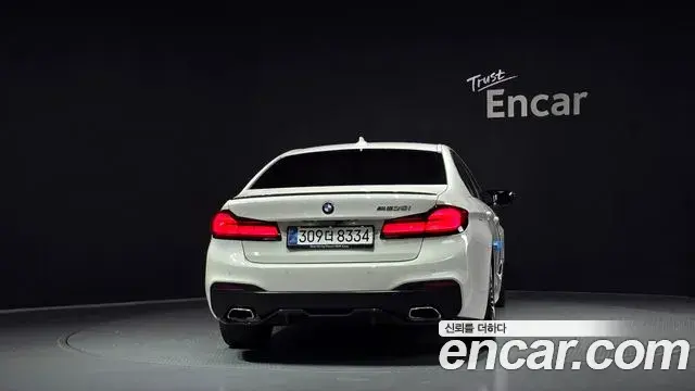 BMW 5-Series 530i M Sport Package Plus 2019