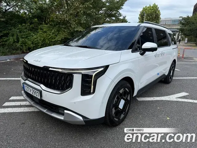 Kia Carnival HEV 9 seater Prestige 2024