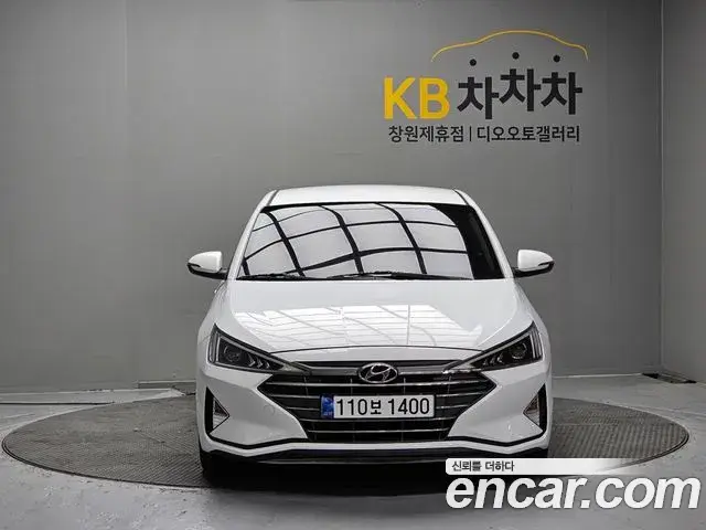 Hyundai AVANTE 1.6 Style 2019