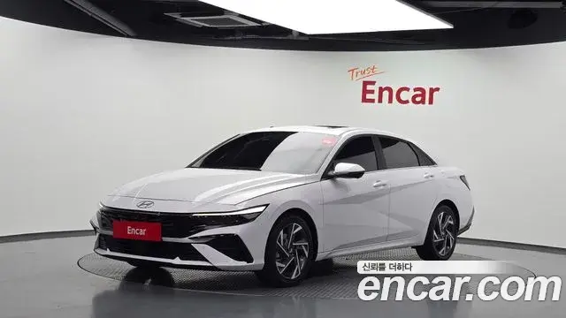 Hyundai AVANTE 1.6 Inspiration 2023