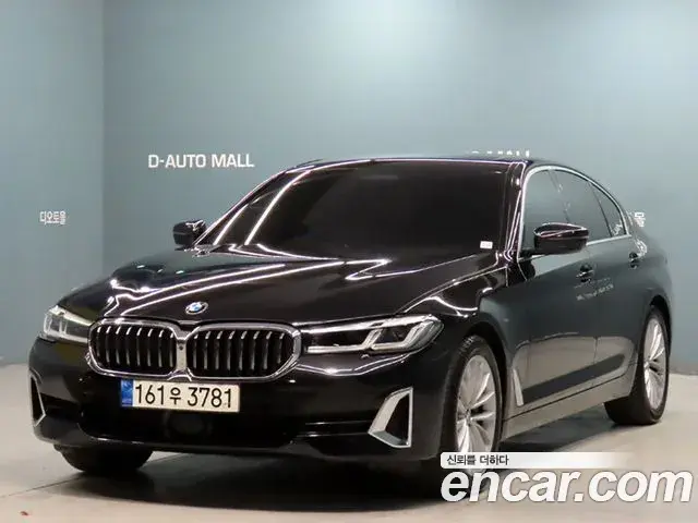 BMW 5-Series 530i xDrive Luxury 2021
