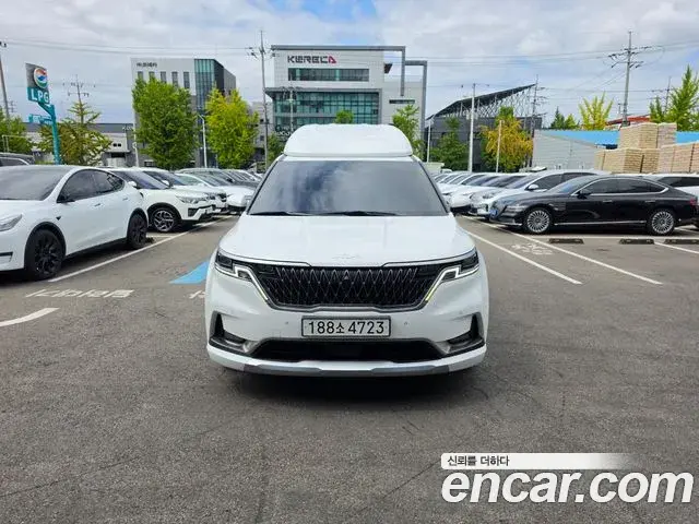 Kia Carnival Diesel 9-Seater Hi-Limousine Signature 2022