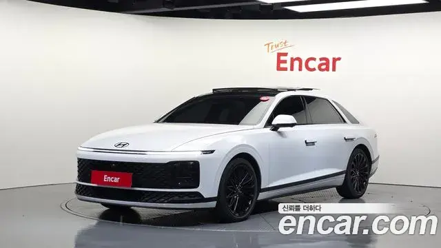 Hyundai Grandeur Calligraphy 2024