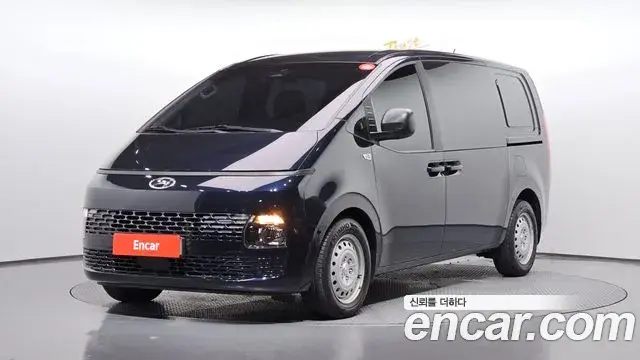 Hyundai Staria Cargo 5-Seater Smart 2022