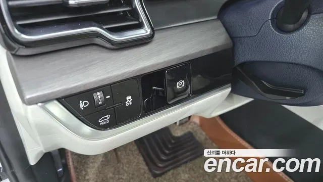 Kia Sportage Gasoline 1.6 Turbo 2WD Signature 2023 — фото 28