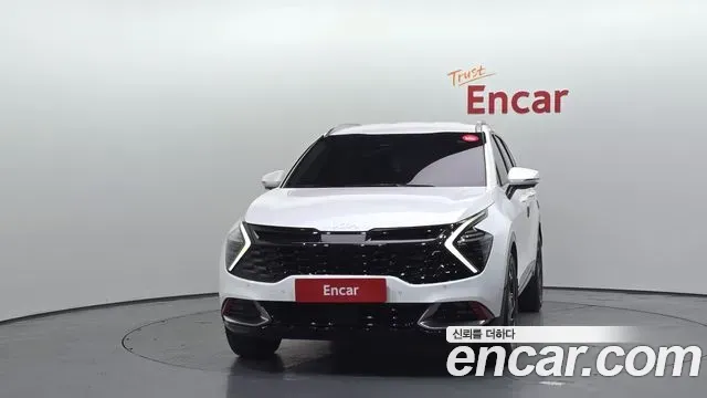 Kia Sportage Gasoline 1.6 Turbo 2WD Signature 2023 — фото 3